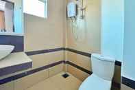 Toilet Kamar Khalifa Suites Hotel & Apartment