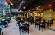 Restoran 7 Karona Resort & Spa
