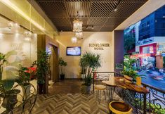 外部的 6 Sunflower Luxury Hotel