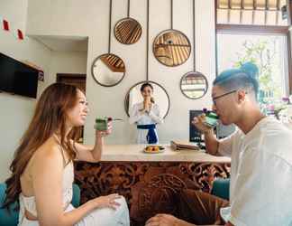 Sảnh chờ 2 Aksari Villa Seminyak by Ini Vie Hospitality