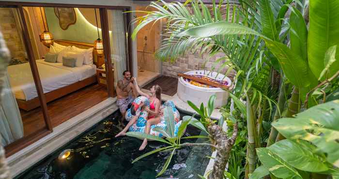 Swimming Pool Aksari Villa Seminyak by Ini Vie Hospitality