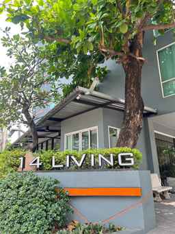 14 Living, Rp 371.314