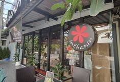 Restaurant 3 14 Living