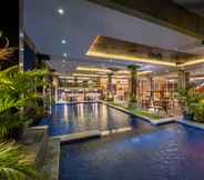 Swimming Pool 5 Gets Hotel Semarang