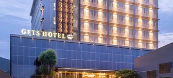 Exterior 2 Gets Premiere Semarang