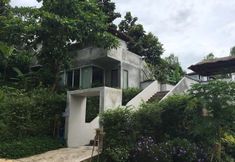 외관 2 Tanya Baan Bon Doi