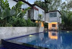 수영장 3 Tanya Baan Bon Doi