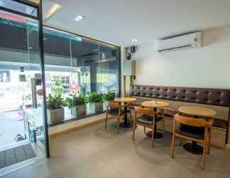 Sảnh chờ 2 Chill Suites Saigon