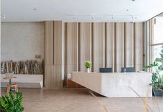 로비 4 River Park Hotel