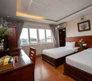 Phòng ngủ 3 Van Ha Hotel