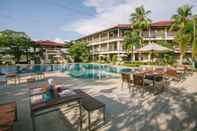 Kolam Renang Maneechan Resort