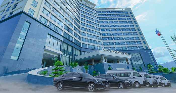 Bangunan Aristo International Hotel