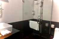 Toilet Kamar Sapa Hills Hotel