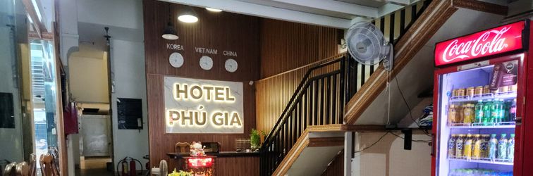 로비 Phu Gia Hotel Saigon 193 Nguyen Thai Hoc