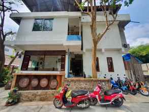 Bangunan 4 Miss Hong House