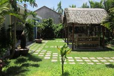 外部的 Local Beach Homestay