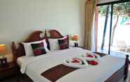 Kamar Tidur 2 Lanta Seafront Resort