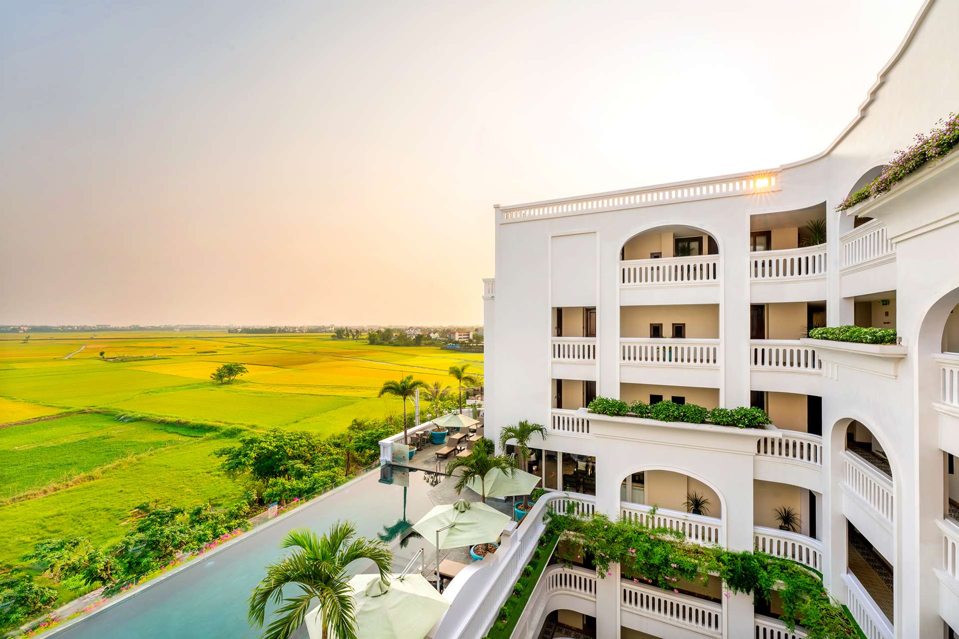 Lasenta Boutique Hotel Hoian - khách sạn Quảng Nam”