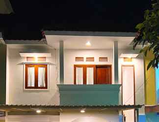 ภายนอกอาคาร 2 3BR Family Villa near Museum Angkut in Batu City at Villa Kusuma Estate 42