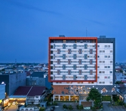 Exterior 2 THE 1O1 Palembang Rajawali