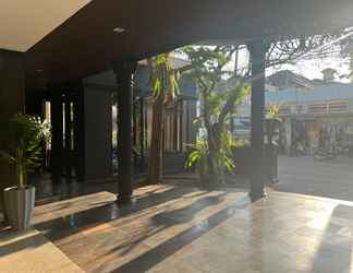 Lobi 2 PRS Hotel