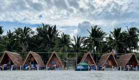 Bangunan 4 Langub Beach Resort Sipalay by RedDoorz