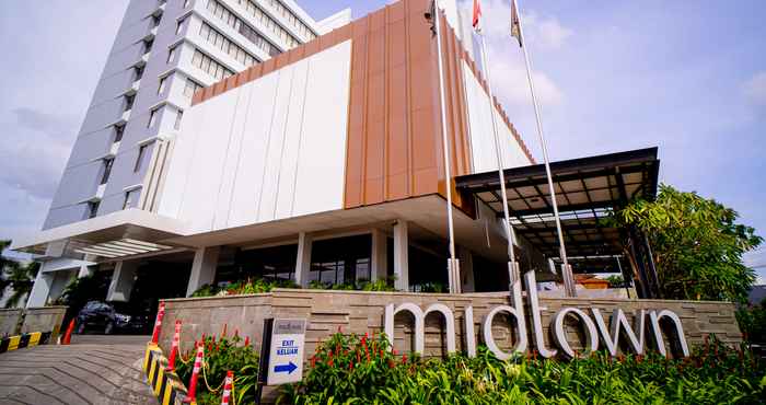 ภายนอกอาคาร Midtown Hotel Samarinda