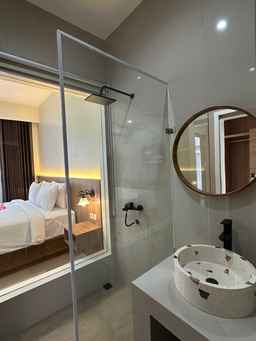 O.R 44 Hotel, USD 57.53