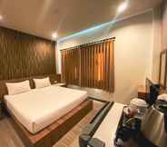 Kamar Tidur 4 Seree Grand Hotel