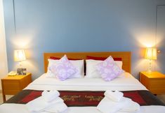 침실 2 Cabbages and Condoms Inn