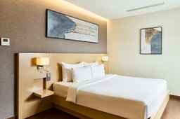 Central Park Saigon Hotel, Rp 859.756