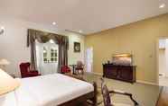 Phòng ngủ 5 Hidden Mansions SaiGon Resort