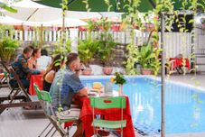 スイミングプール Oleander Garden Homestay