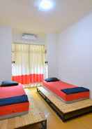 BEDROOM Bunk Bed and Breakfast Dormitory