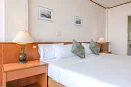 Rattana Park Hotel , Rp 310.180