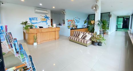 Lobi 2 White Sand House Krabi