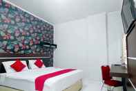 Kamar Tidur Lucky Inn & Cafe