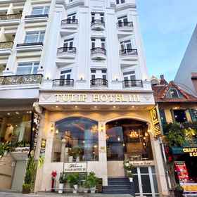 Exterior / Building 1 Tulip Hotel 3, โรงแรม & ที่พัก Đặc sản Đà Lạt Dung Lễ