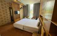 Kamar Tidur 3 Lucky Star Hotel Q5