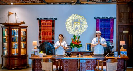 로비 2 Rama Residence Padma