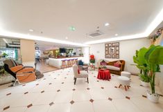 Lobby 4 Heef Hotel Pasar Baru Powered by Archipelago