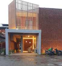 Exterior 4 Bata Merah Guest House & Camping Ground