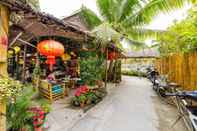 Bên ngoài Under The Coconut Tree Hoi An Homestay