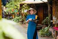 Dịch vụ khách sạn Under The Coconut Tree Hoi An Homestay