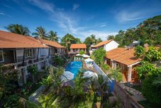 スイミングプール Waves Resort Phu Quoc