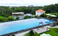 Kolam Renang 6 Tom Hill Boutique Resort and Spa