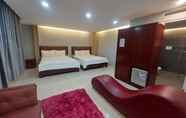 Bedroom 4 ABC Hotel Binh Tan