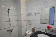 In-room Bathroom ABC Hotel Binh Tan