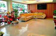 Lobby 3 Bird Hotel Bangsaen