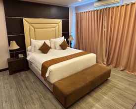 Bedroom 4 Royal Suite Hotel
